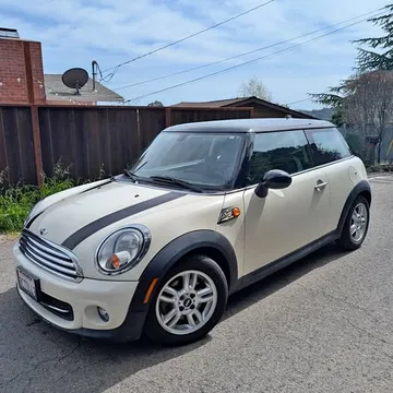 2012 MINI Cooper Hardtop 4 Door