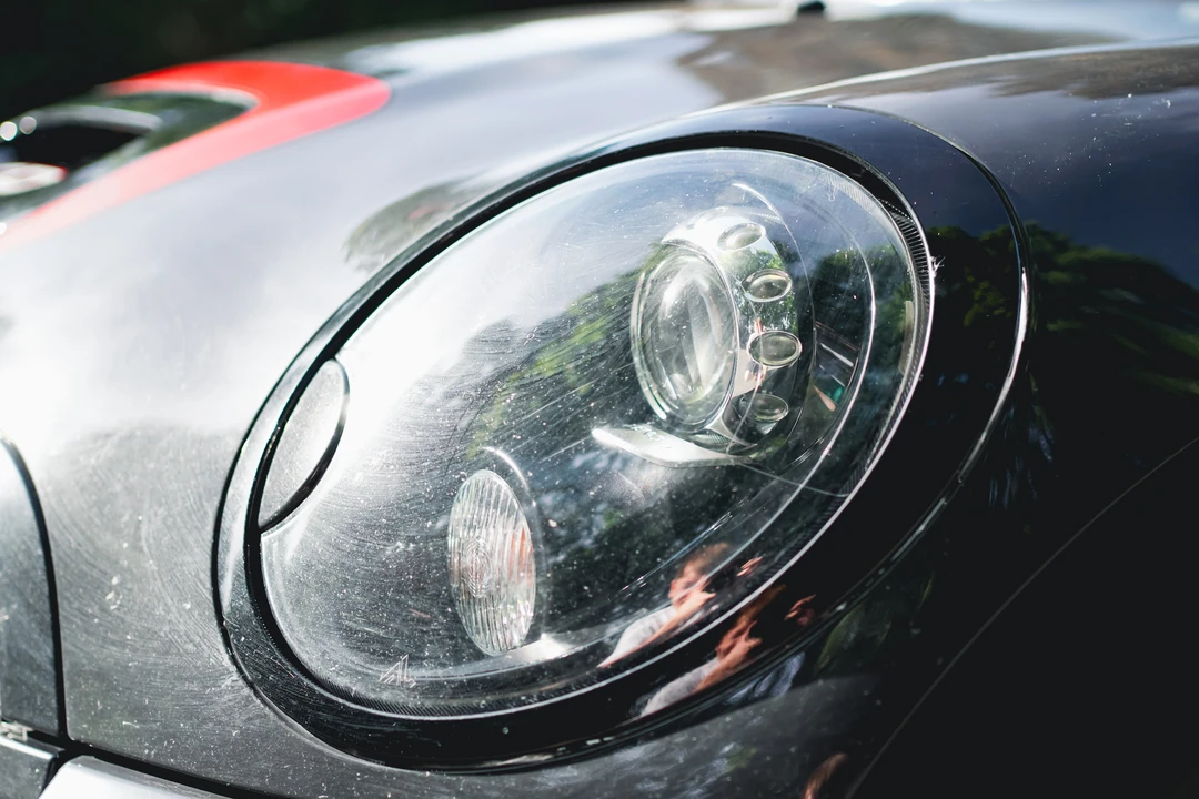 2012 Mini Mini John Cooper Works 2nd Gen - Image 23 of 31