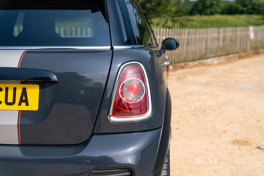 2012 Mini Mini John Cooper Works 2nd Gen - Image 26 of 31