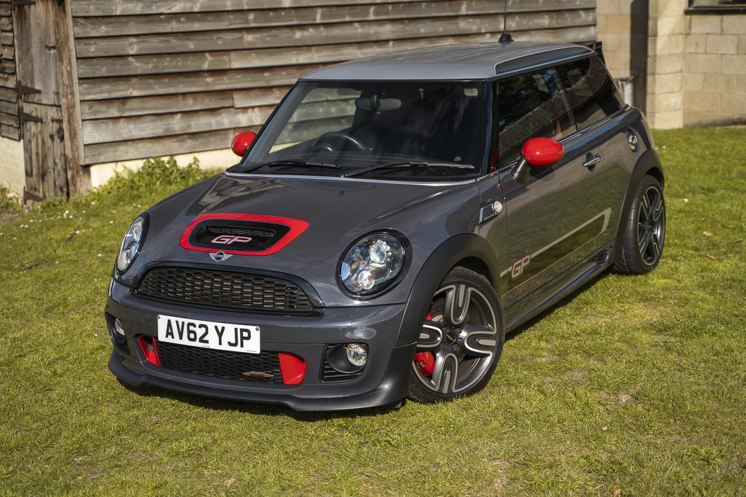 2012 Mini Mini John Cooper Works 2nd Gen - Image 27 of 31