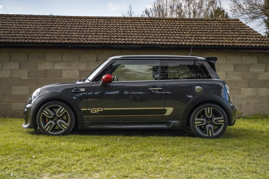 2012 Mini Mini John Cooper Works 2nd Gen - Image 21 of 31