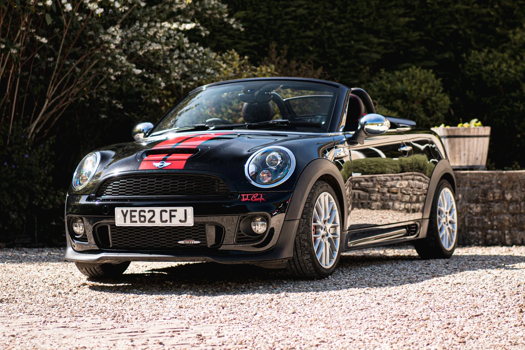 2012 Mini Coupe & Roadster - Image 2 of 31