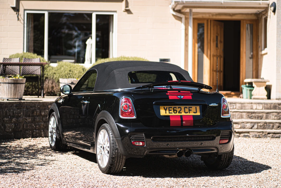 2012 Mini Coupe & Roadster - Image 10 of 31