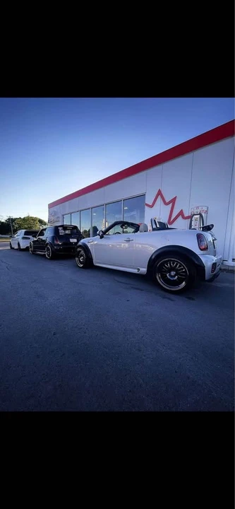 2012 Mini Coupe & Roadster - Image 3 of 13