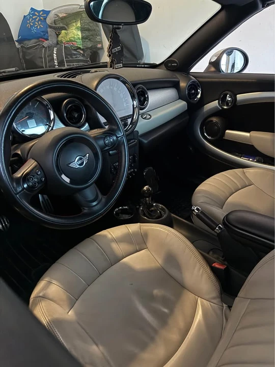 2012 Mini Coupe & Roadster - Image 12 of 13