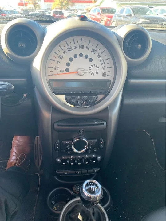 2012 Mini Countryman 1st Gen - Image 10 of 13