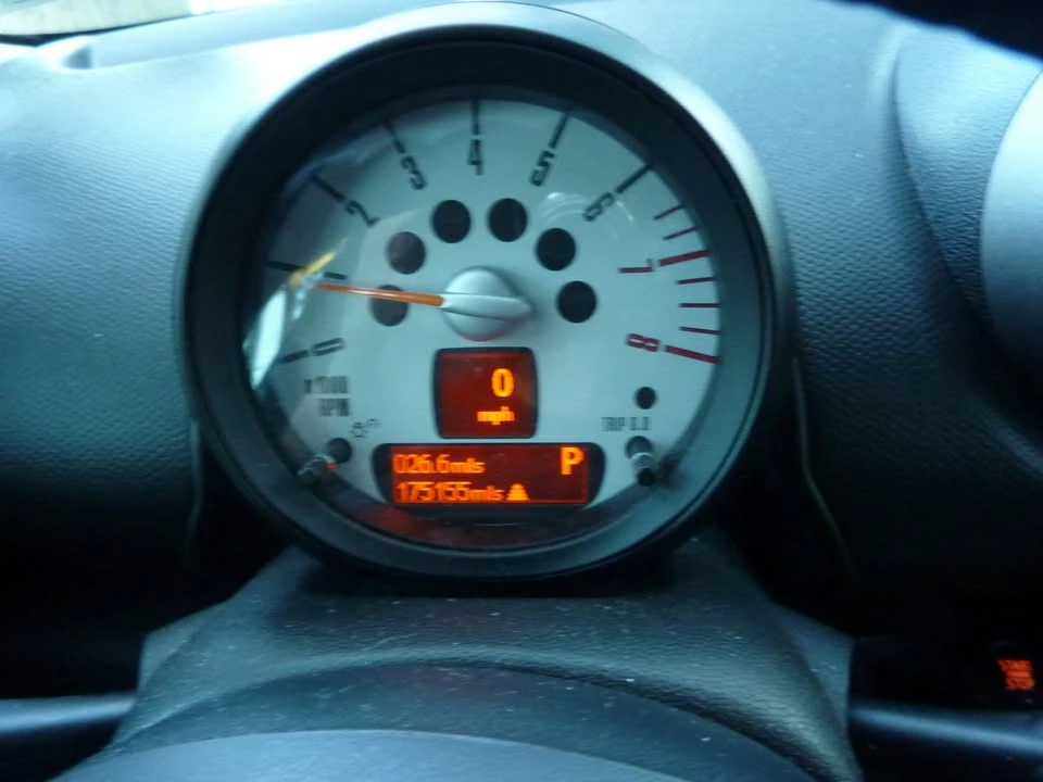 2012 Mini Clubman 1st Gen - Image 5 of 9
