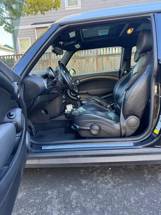 2012 Mini Clubman 1st Gen - Image 11 of 14