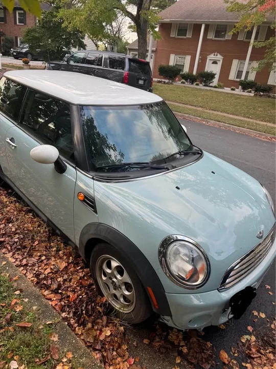 2012 Mini Mini 2nd Gen - Image 2 of 6