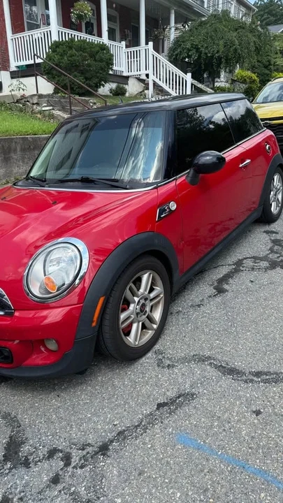 2012 Mini Mini 2nd Gen - Image 2 of 12