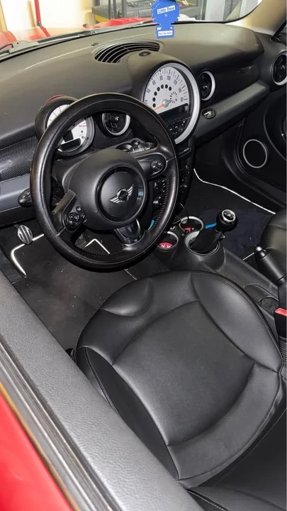 2012 Mini Mini 2nd Gen - Image 10 of 12