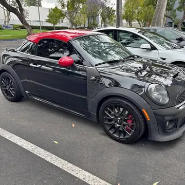 2012 MINI Cooper Coupe JCW R58