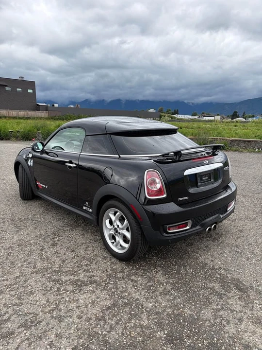 2012 Mini Mini 2nd Gen - Image 4 of 8