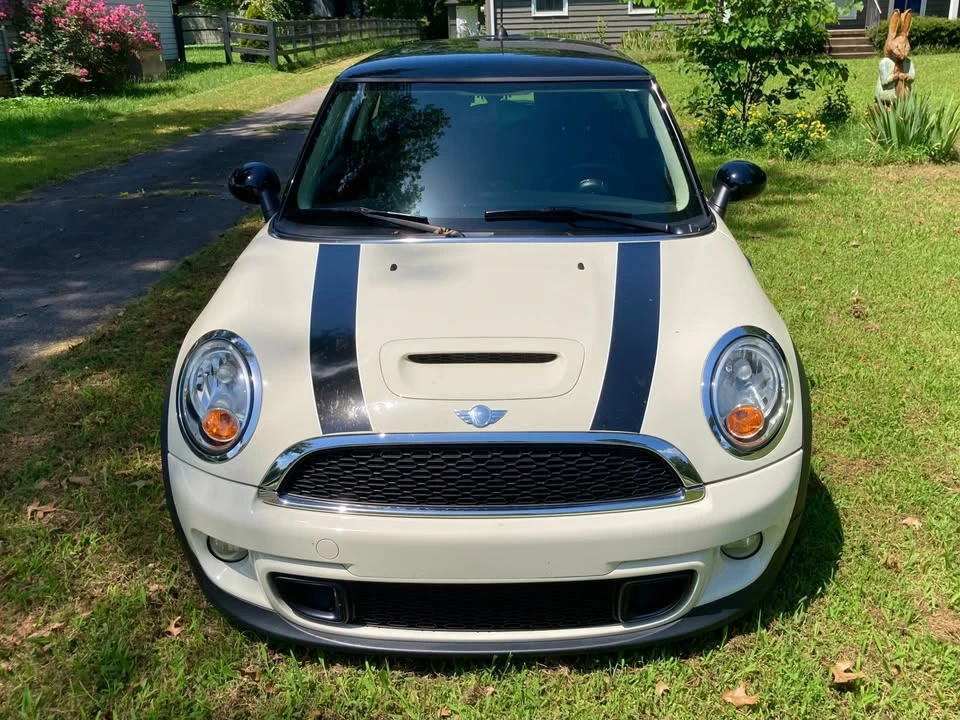 2012 Mini Mini 2nd Gen - Image 2 of 13