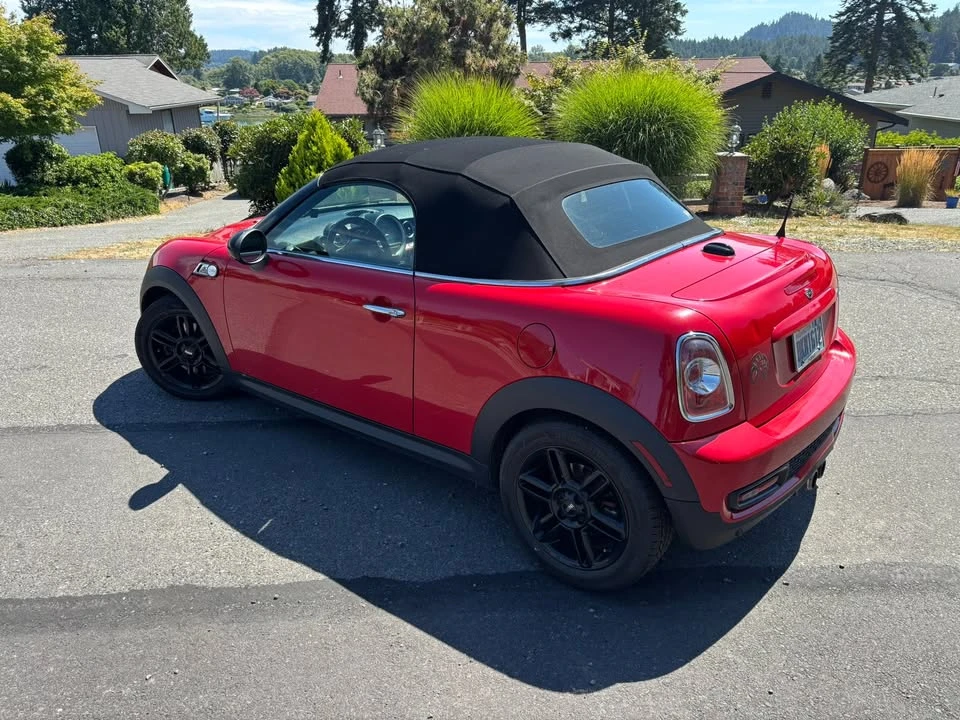 2012 Mini Mini 2nd Gen - Image 2 of 18