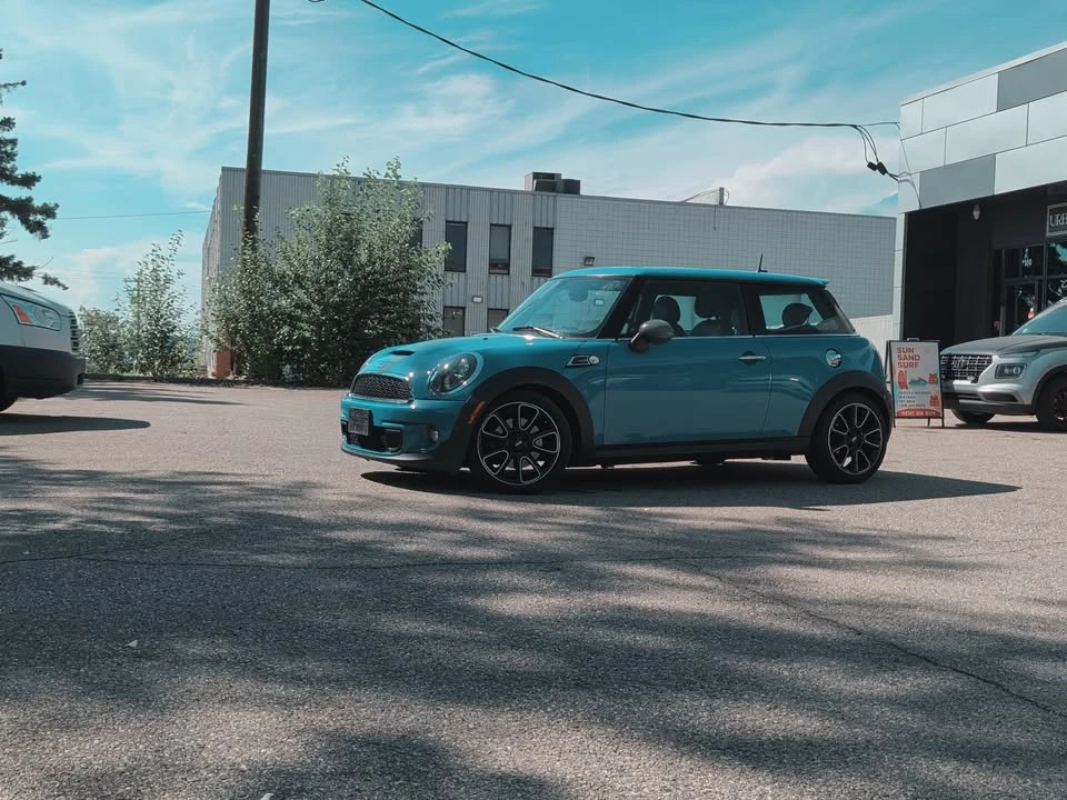 2012 Mini Mini 2nd Gen - Image 2 of 20