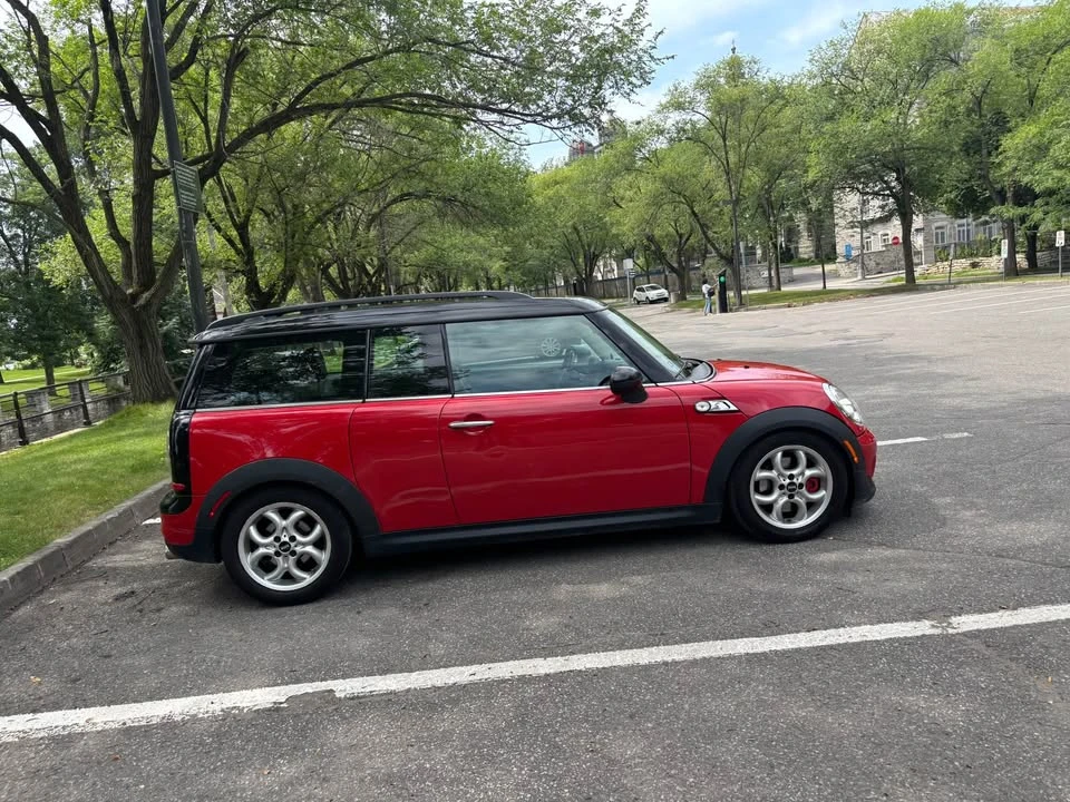 2012 Mini Clubman 1st Gen - Image 11 of 17