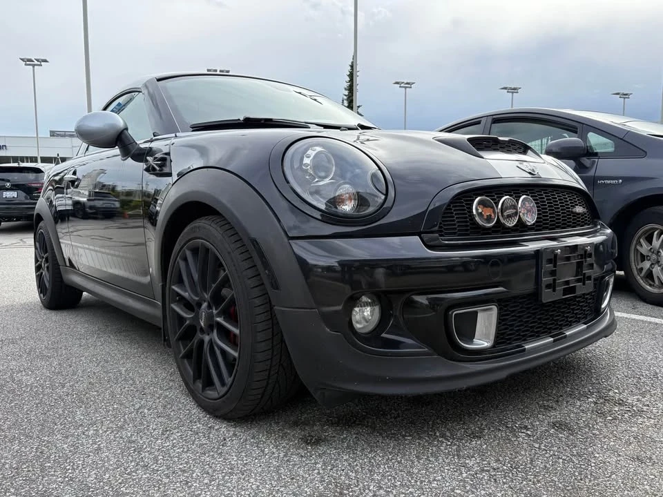 2012 Mini Coupe & Roadster - Image 9 of 15