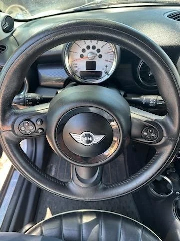 2012 Mini Coupe & Roadster - Image 3 of 8