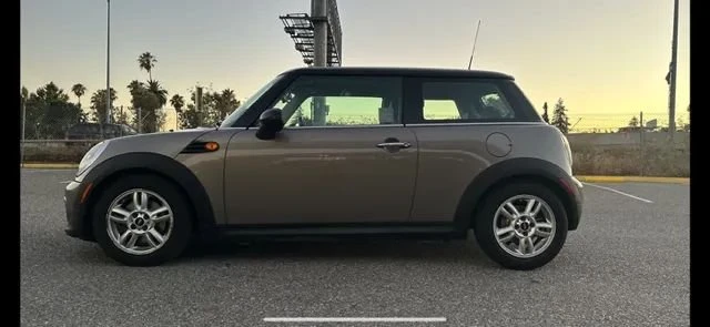 2012 Mini Mini 2nd Gen - Image 3 of 20