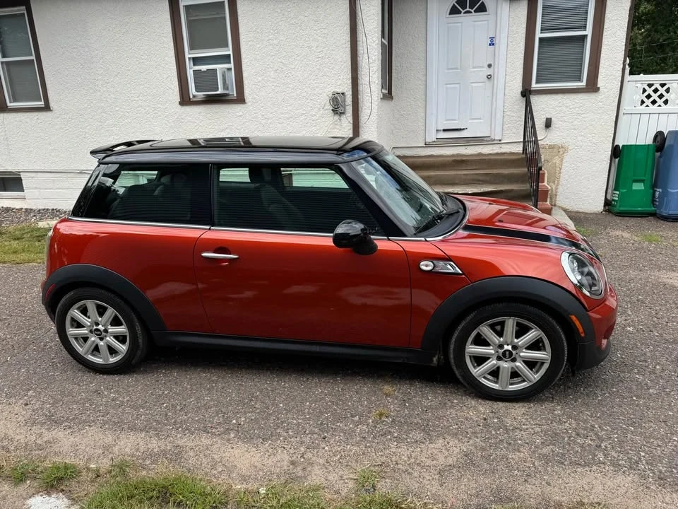 2012 Mini Mini 2nd Gen - Image 4 of 9