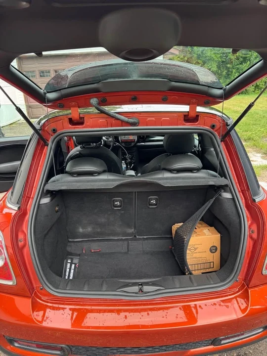 2012 Mini Mini 2nd Gen - Image 2 of 9