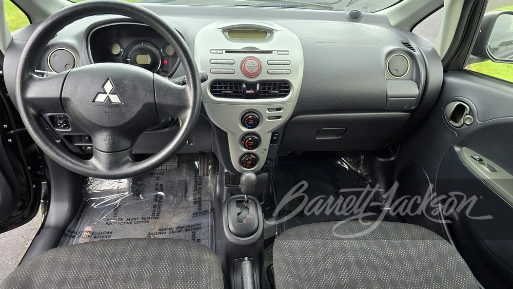 2012 Mitsubishi i-MiEV - Image 11 of 12