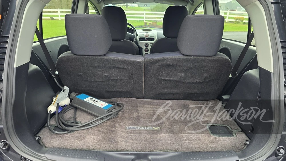 2012 Mitsubishi i-MiEV - Image 12 of 12