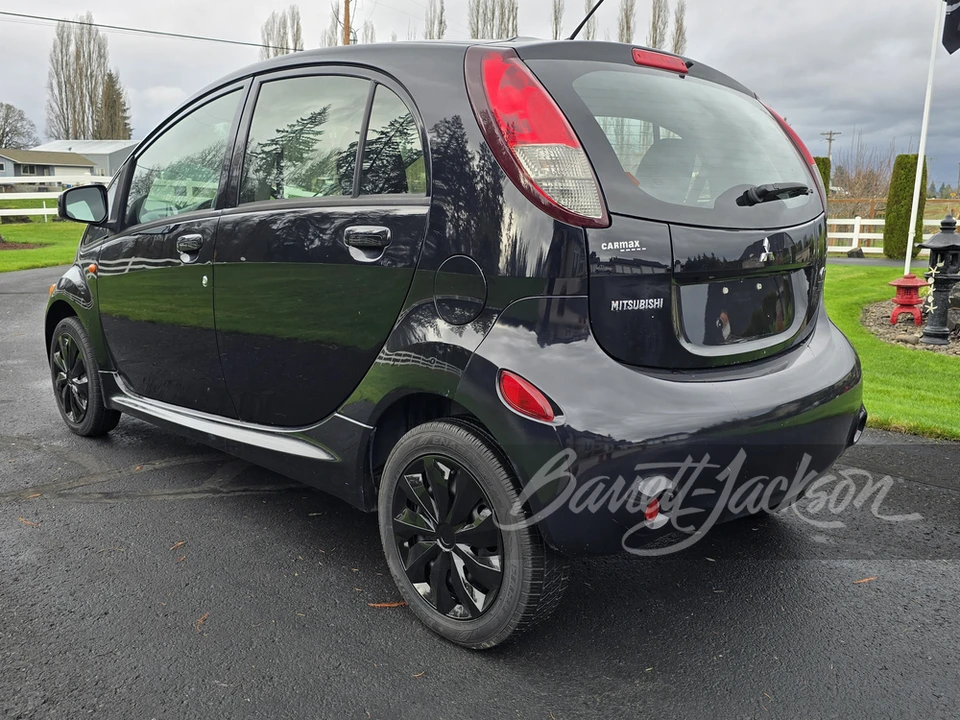 2012 Mitsubishi i-MiEV - Image 4 of 12