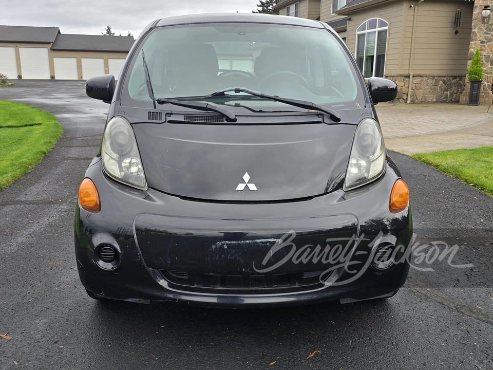 2012 Mitsubishi i-MiEV - Image 5 of 12
