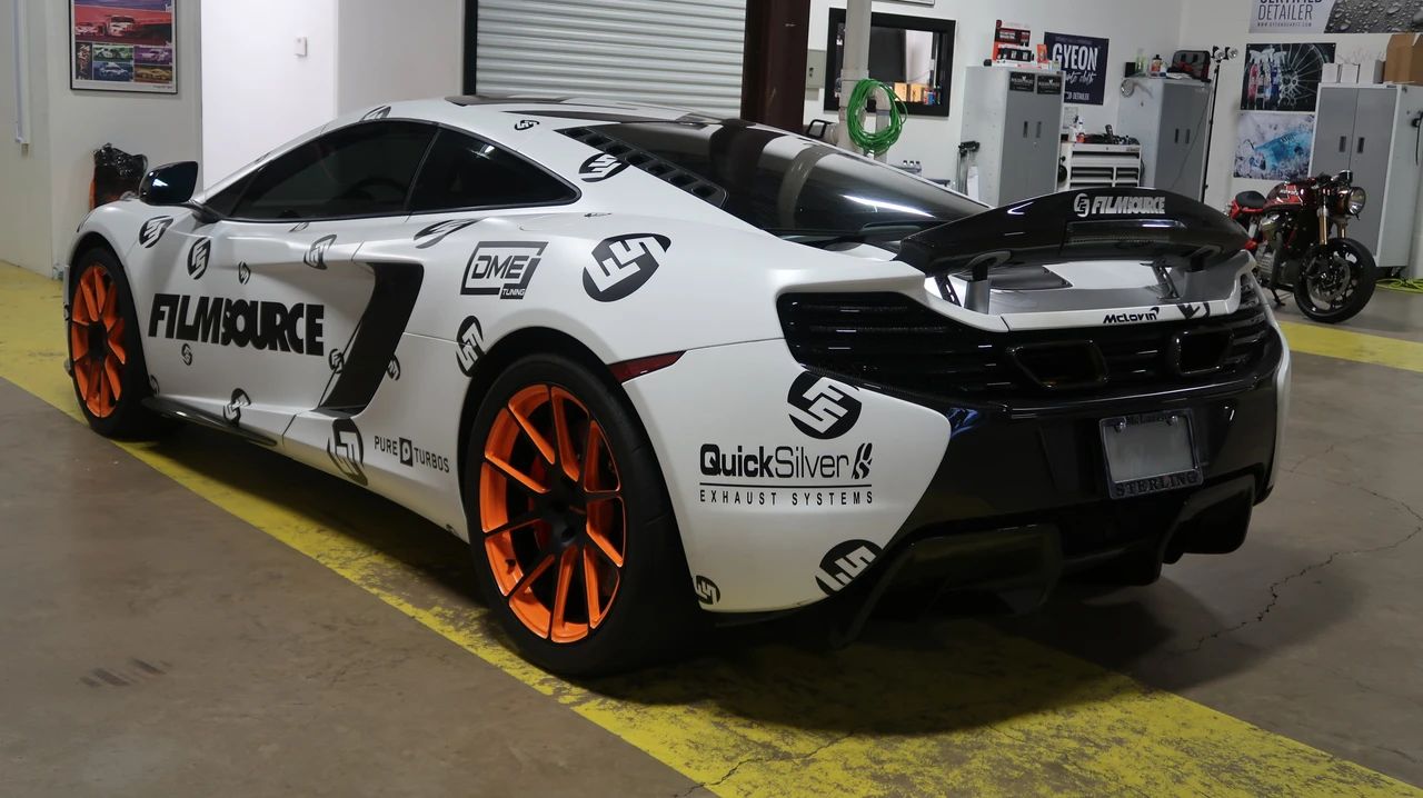2012 McLaren MP4-12C - Image 4 of 10