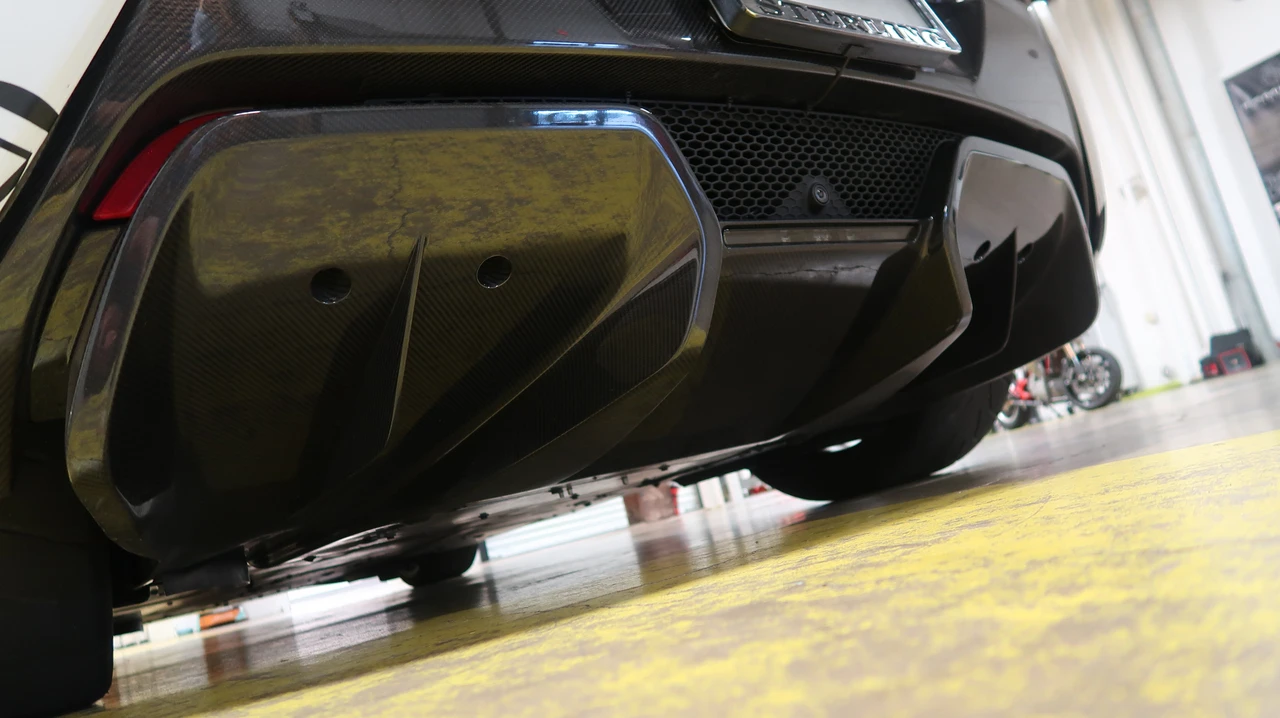 2012 McLaren MP4-12C - Image 5 of 10