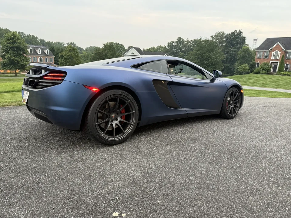 2012 McLaren MP4-12C - Image 2 of 9