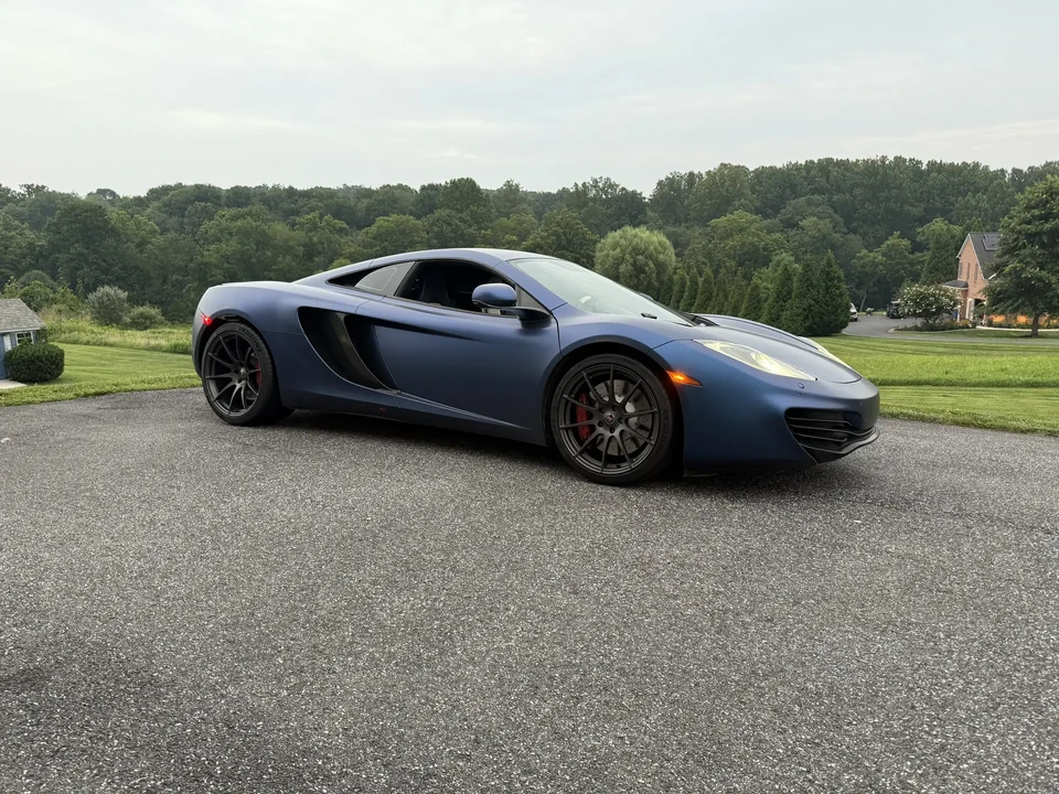 2012 McLaren MP4-12C - Image 4 of 9