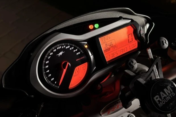 2012 MV Agusta Brutale - Image 5 of 8