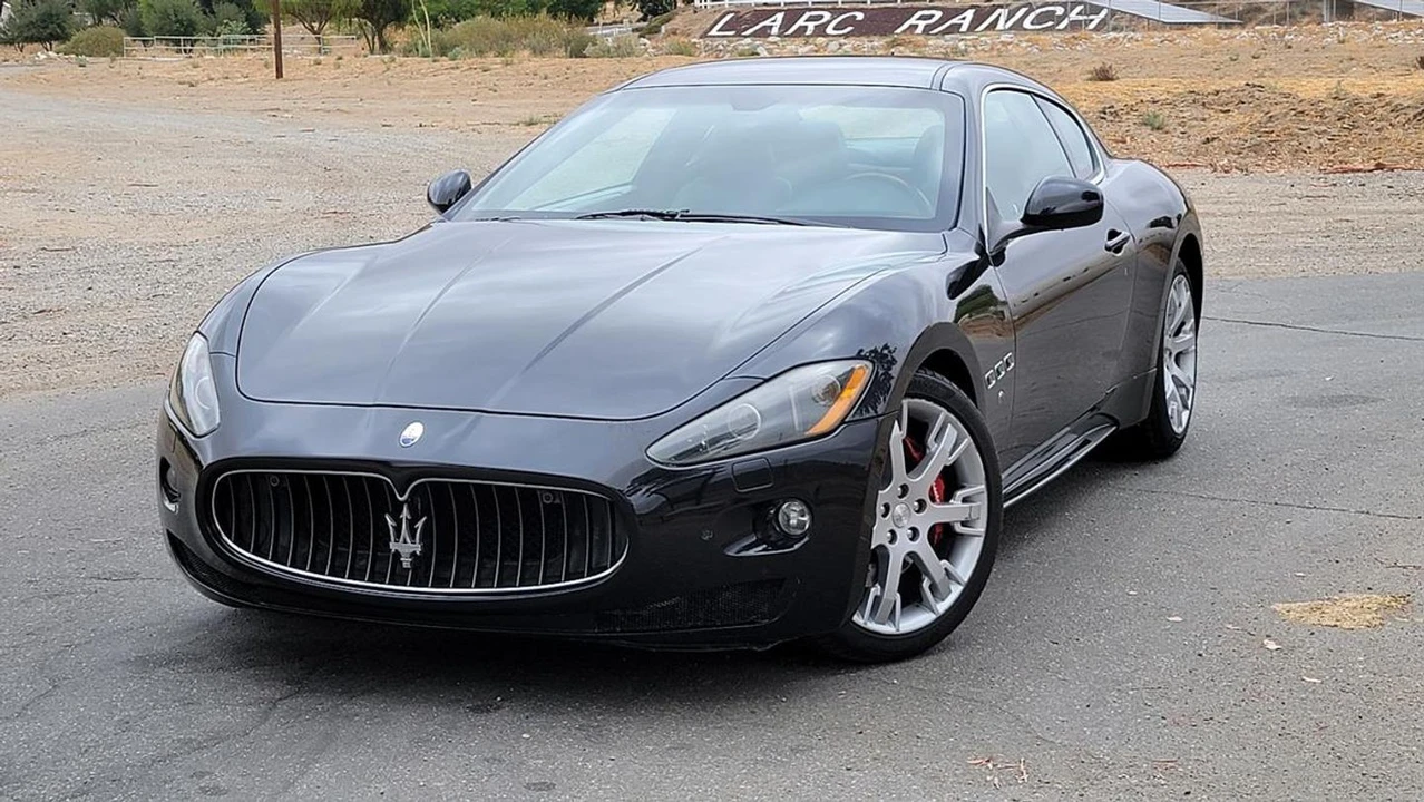 2012 Maserati GranTurismo 1st Gen - Image 5 of 31