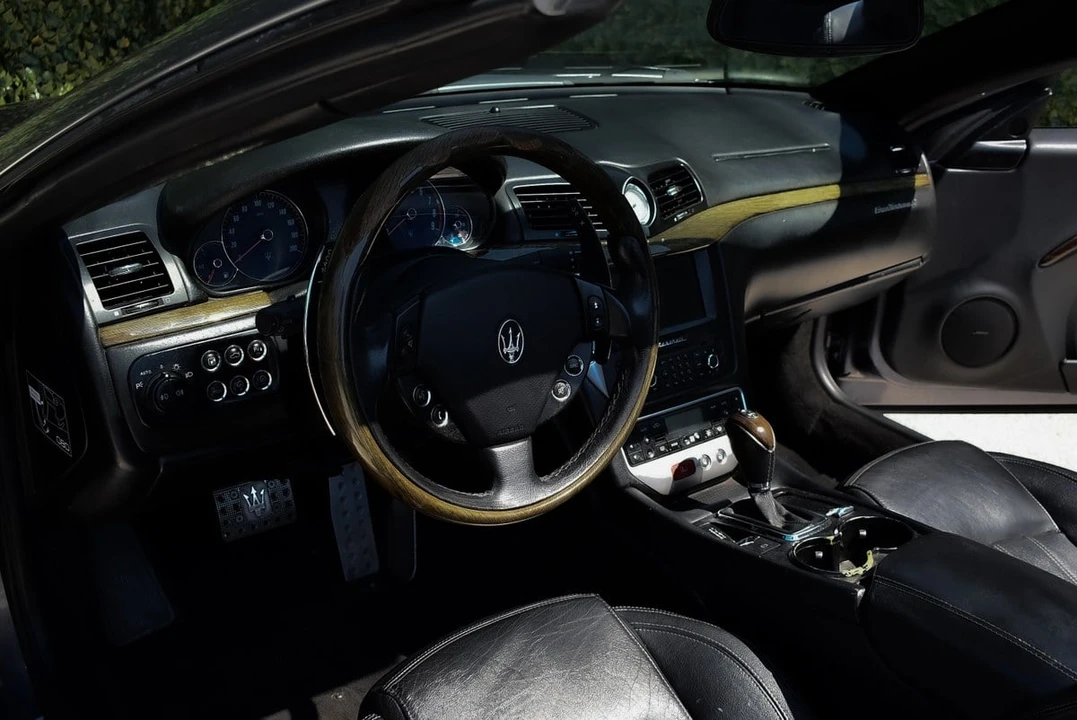 2012 Maserati GranCabrio - Image 22 of 31