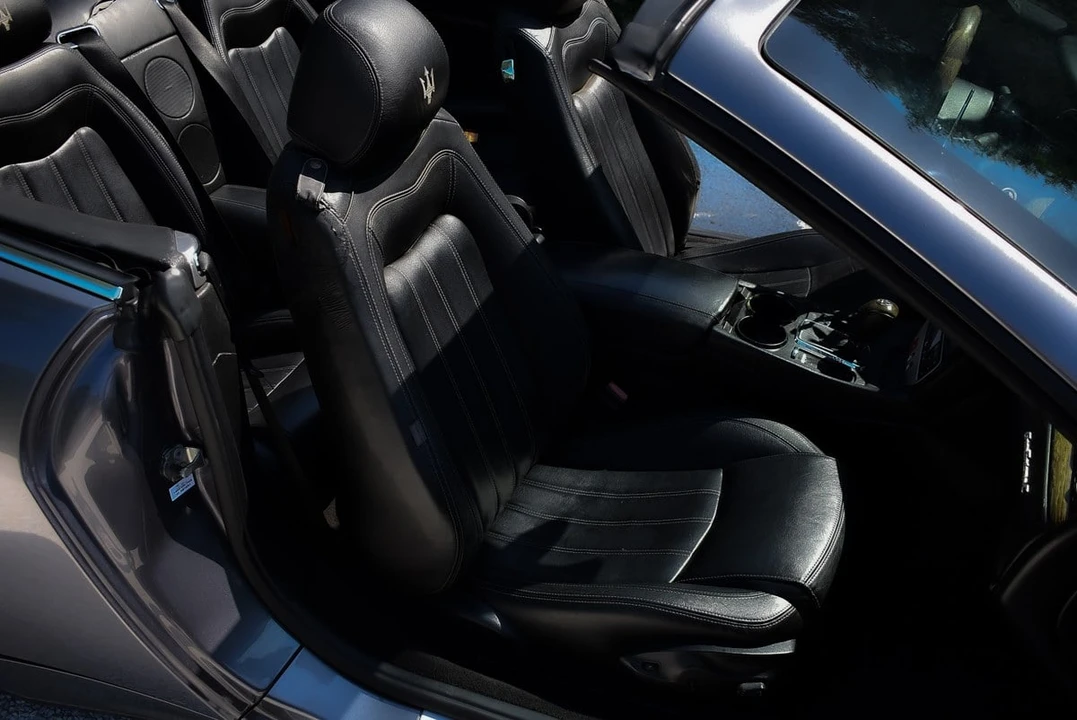 2012 Maserati GranCabrio - Image 25 of 31