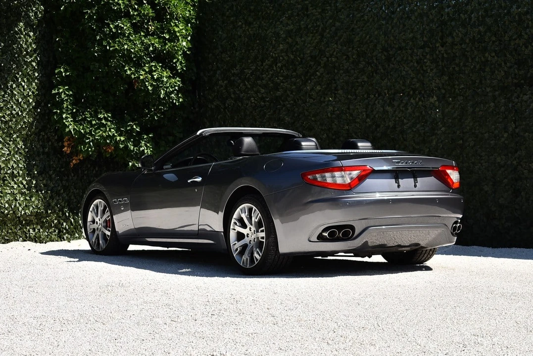 2012 Maserati GranCabrio - Image 10 of 31