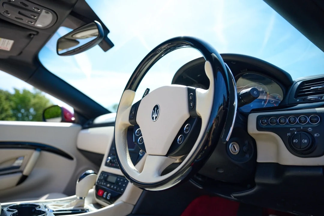 2012 Maserati GranCabrio - Image 6 of 30