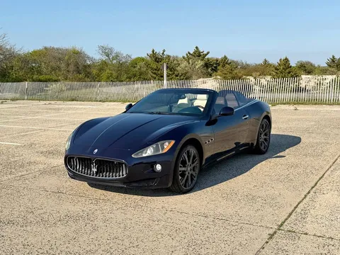 2012 Maserati GranTurismo Convertible 2D