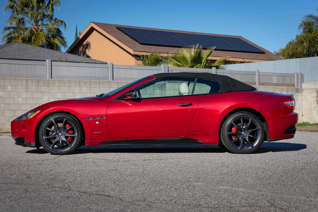 2012 Maserati GranTurismo 1st Gen - Image 12 of 31