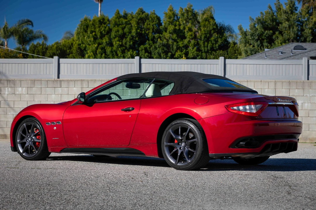 2012 Maserati GranTurismo 1st Gen - Image 13 of 31