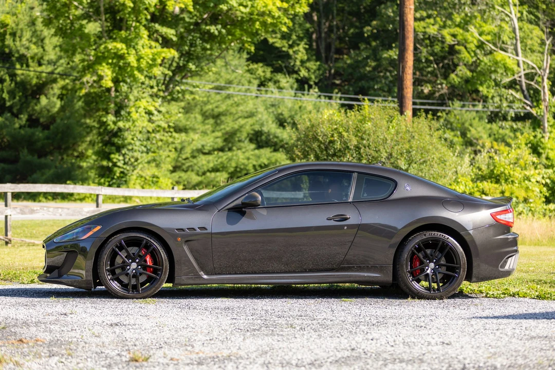 2012 Maserati GranTurismo MC Stradale - Image 9 of 31