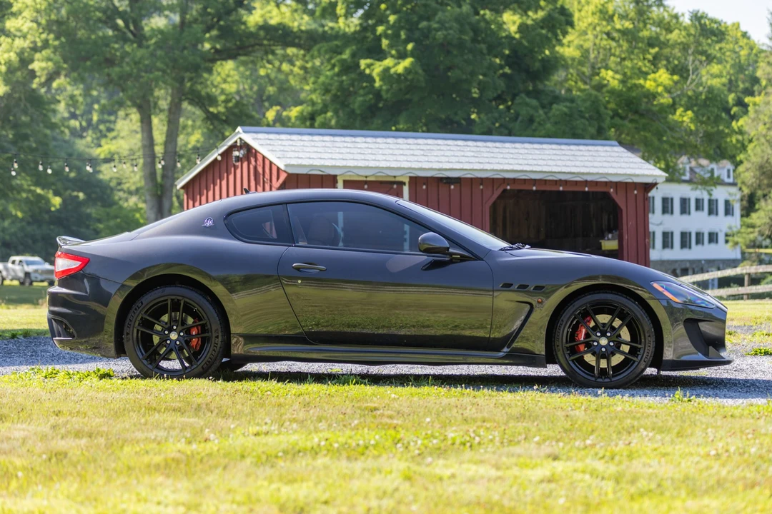 2012 Maserati GranTurismo MC Stradale - Image 5 of 31
