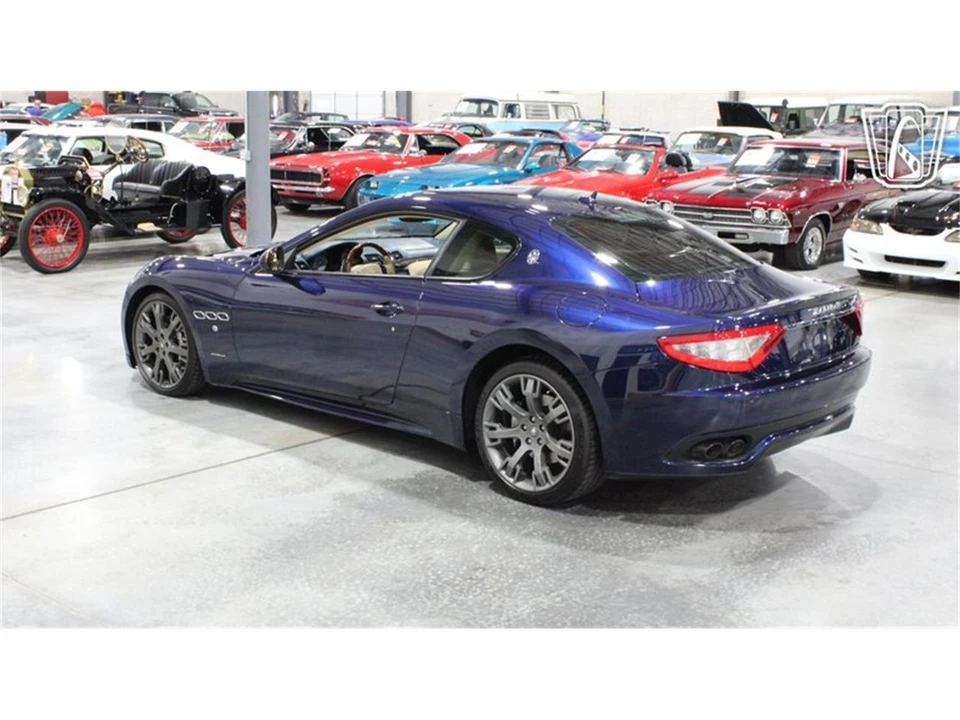 2012 Maserati GranTurismo 1st Gen - Image 28 of 31