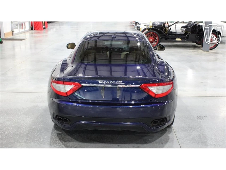 2012 Maserati GranTurismo 1st Gen - Image 29 of 31
