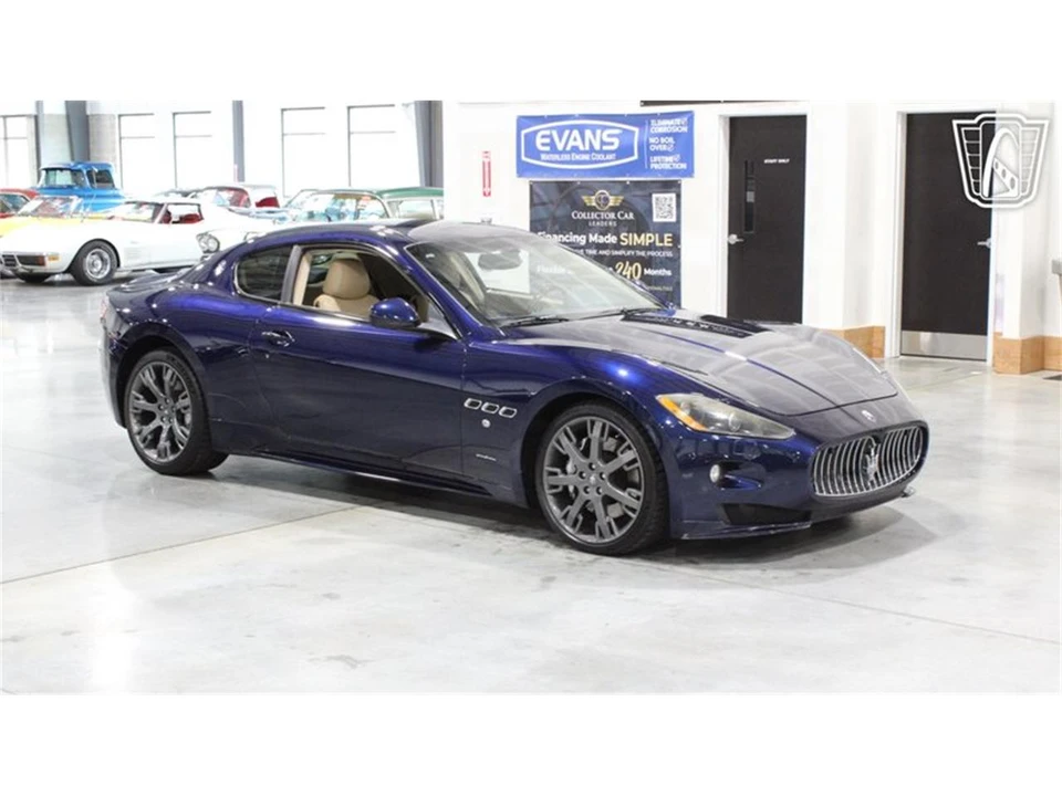 2012 Maserati GranTurismo 1st Gen - Image 14 of 31