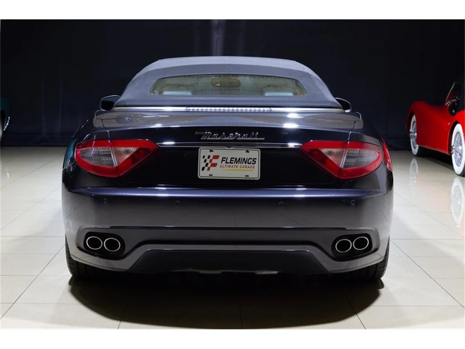 2012 Maserati GranTurismo 1st Gen - Image 16 of 31
