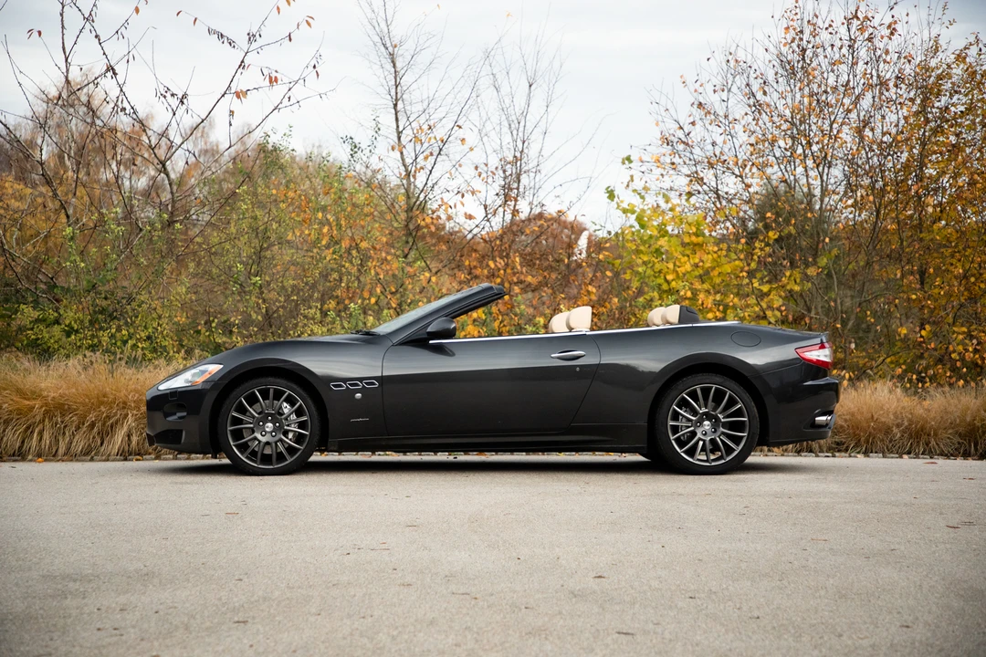 2012 Maserati GranCabrio - Image 17 of 31